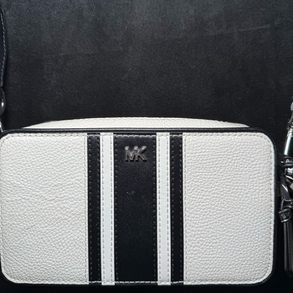 Michael Kors Black and Cream Crossbody Bag - Picture 4 of 4